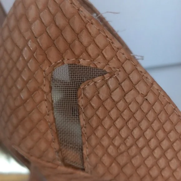 BeBe 5 in snake skin platform high heels tan size 7. Barely worn. - Picture 7 of 8